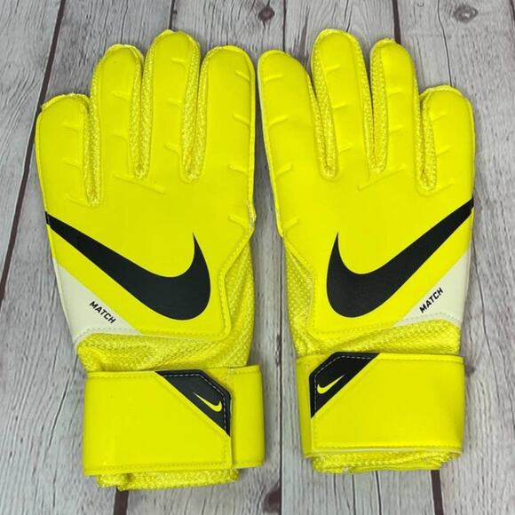 NWT Nike Match Goal Keeper Yellow Soccer Gloves Adult Size 8 (CQ7799-765) - Picture 3 of 10